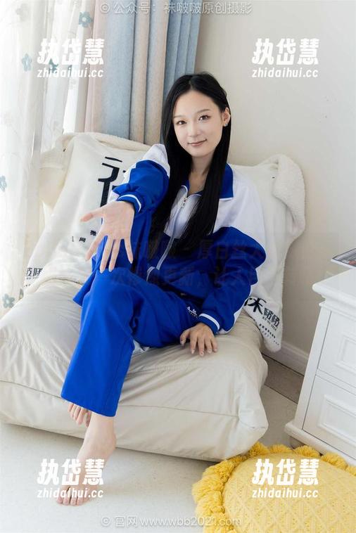 BoBoSocks袜啵啵-奶油 BoBoSocks袜啵啵 - 厚白丝大腿袜合集,奶油又一次惨烈更新,让人目不转睛!