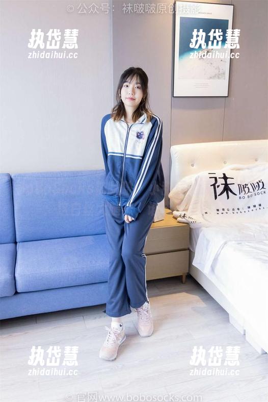 BoBoSocks袜啵啵-小甜豆 BoBoSocks袜啵啵 - 小甜豆的最新作品:这白丝大腿袜,谁能抗拒啊?