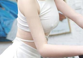 MFStar模范学院 – Ellie艾栗栗的肉丝编年史：一部私拍图集的趣味表演