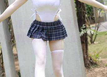 MFStar模范学院 – 资源到位,李雅柔182CM与她的美脚,忍不住想多看一眼,嘿嘿。