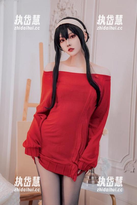 Natsuko夏夏子的眼镜在线写真：喧闹中的静谧