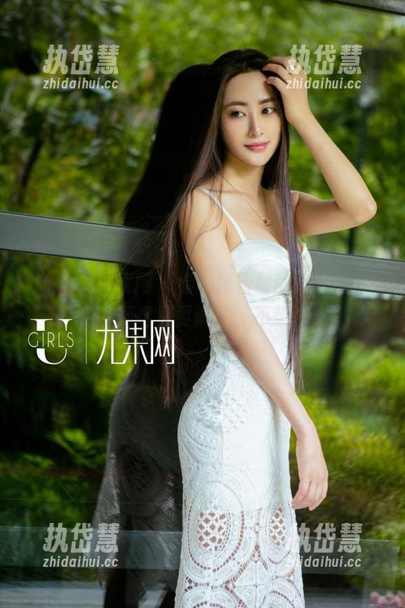 UGirls尤果网 - 看！张雪馨的JK写真，我的网盘又要满了，不想删！