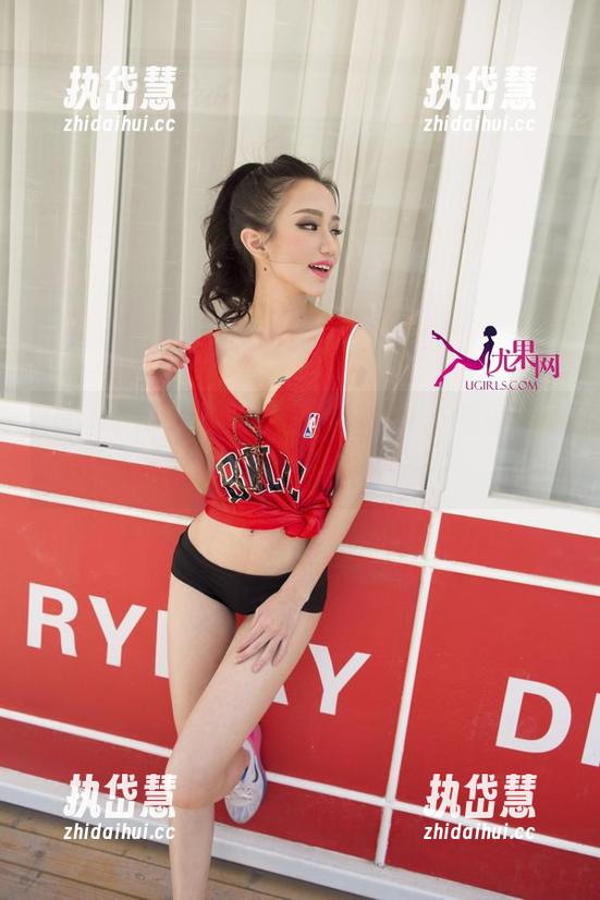 UGirls尤果网 - 透过高清镜头，见证王幼贞的在线“女神”变形记