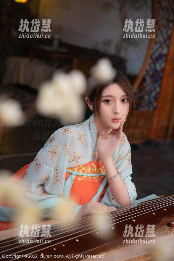 Xiuren秀人网-周周不吃香菜 Xiuren秀人网 - 周周不吃香菜黑丝写真,只想分享一点私密的观察和感想