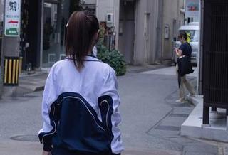 Xiuren秀人网 – 奶芙乔乔的新礼服图集：有种披麻袋也能撑起时尚的感觉。