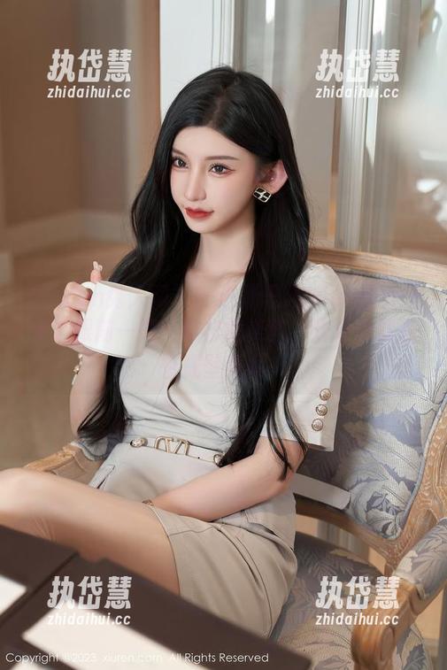 Xiuren秀人网 - 一进张思允Nice的办公室，眼前一亮，这样的美图，分分钟就想转成壁纸啊！