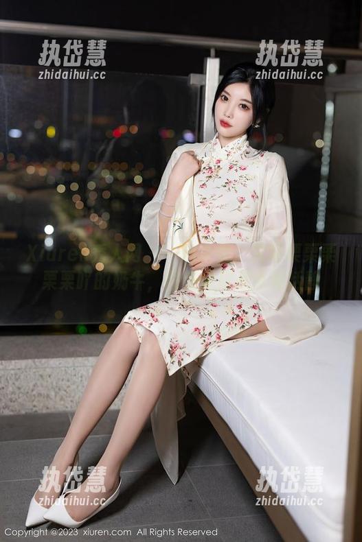 Xiuren秀人网 - 一睹为快：艾栗栗栗栗栗栗吖的奶牛，图包里尽是乡间恬静