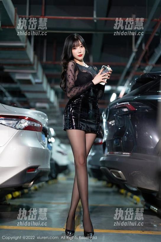 Xiuren秀人网-荡漾Crystal Xiuren秀人网 - 再见裤子,来吧短裤,荡漾Crystal的高清合集就位!