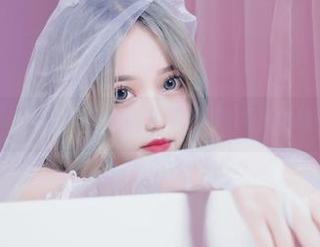 余音绕梁，eloise软软的御姐写真太魔性
