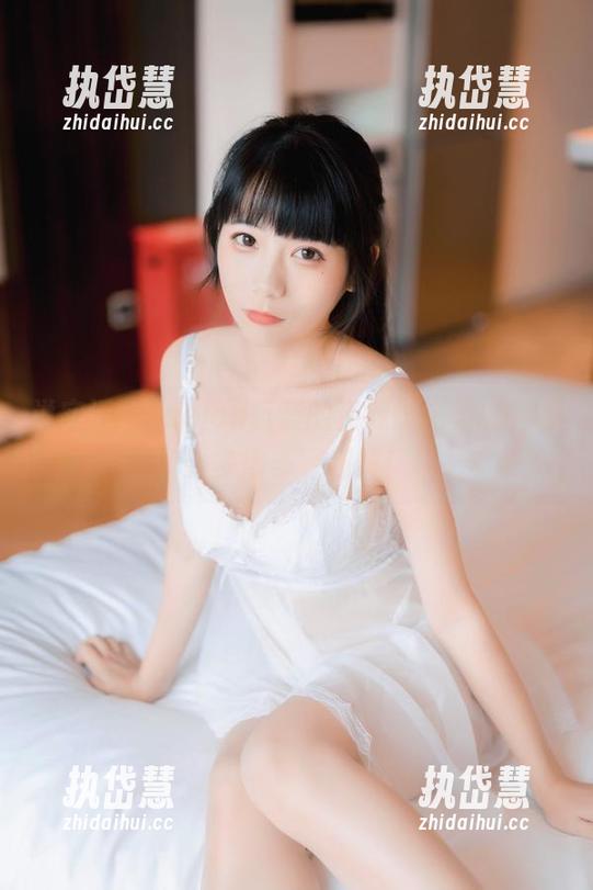 说实话，usejan蓝蓝的资源比温柔的色调要多得多，超赞！