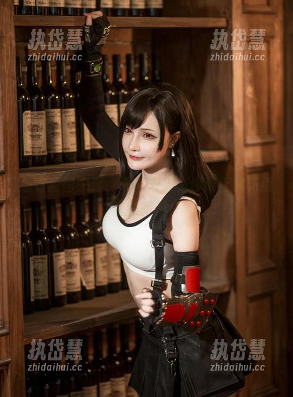 忍者套图来袭，千夜未来为你奉上眼花缭乱的暗影！