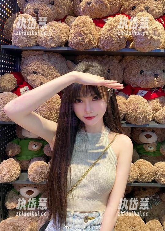 大肉丸Amiee的美足大集合：下载吧，不然会后悔哦