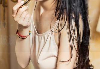 头条女神 – 该下载唐嫣儿全集了，熟女的波澜，真让人想研究一番！