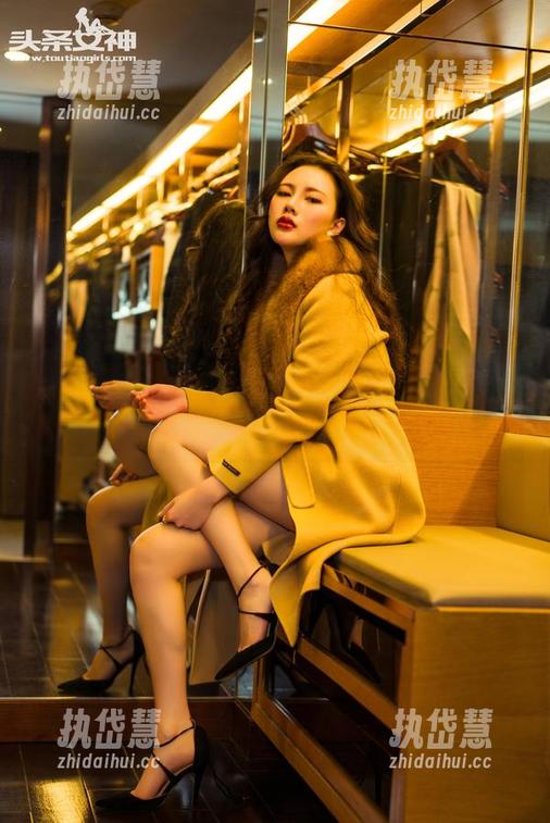 头条女神 - 易阳美图：清纯到我直想给她签个粉丝卡