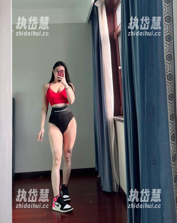 宝儿茹171 微密圈 - 美图不再是传统的方式,宝儿茹171的裸足让我产生很多奇怪的联想。