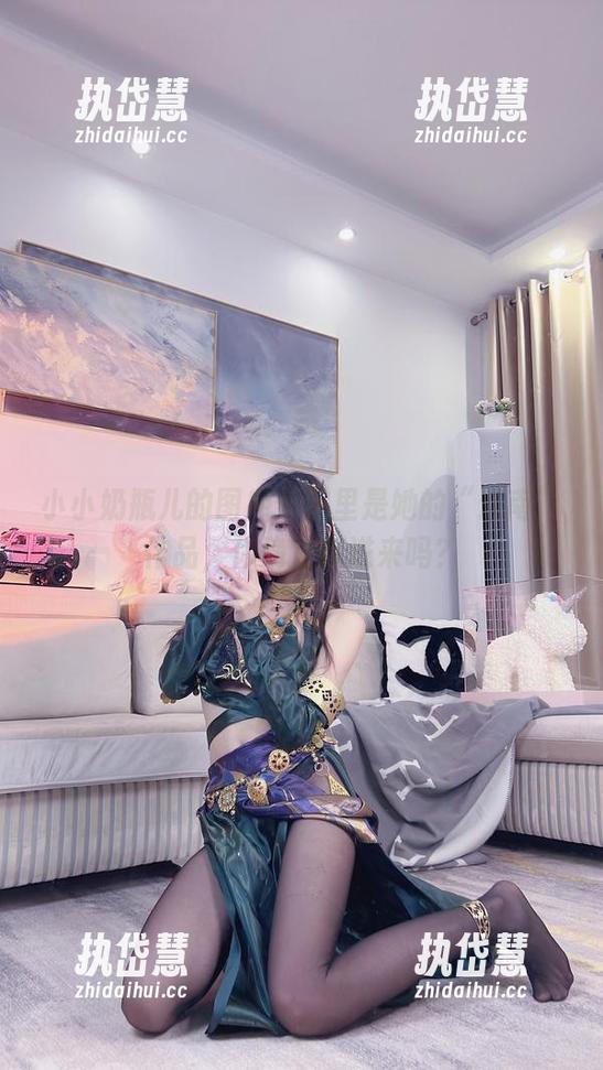 小小奶瓶儿的图库：这里是她的“迦南”作品，你确定想进来吗？