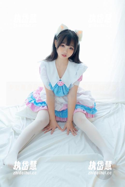 少女秩序呈现白丝卫衣，精选美图给你意外想象