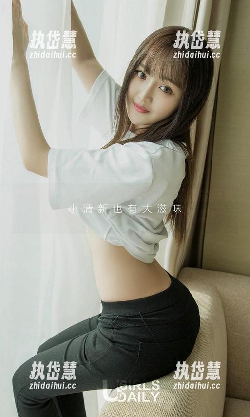 尤果网 - 无意间发现，白色才是我的新欢，安柔的原图分享让单调也很有趣！
