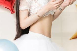 尤果网 – 陈雅漫的奶牛登场，毫无光感，一块儿去体验“牧场失重”吧！