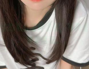 布丁大法的黑丝蜜臀美腿，写真里的一场奢靡诱惑。