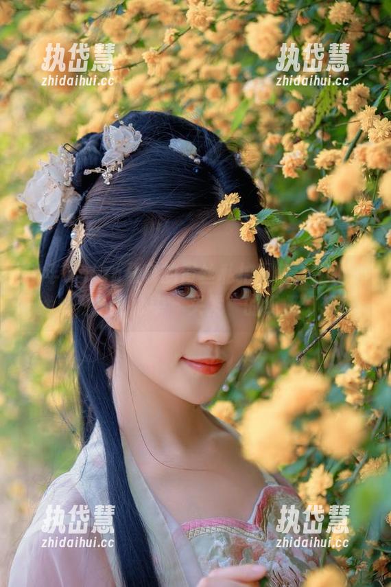 年年Nnian 年年Nnian分享的青丝私拍图包,不小心就成为了我心中“头发”的终极幻想!