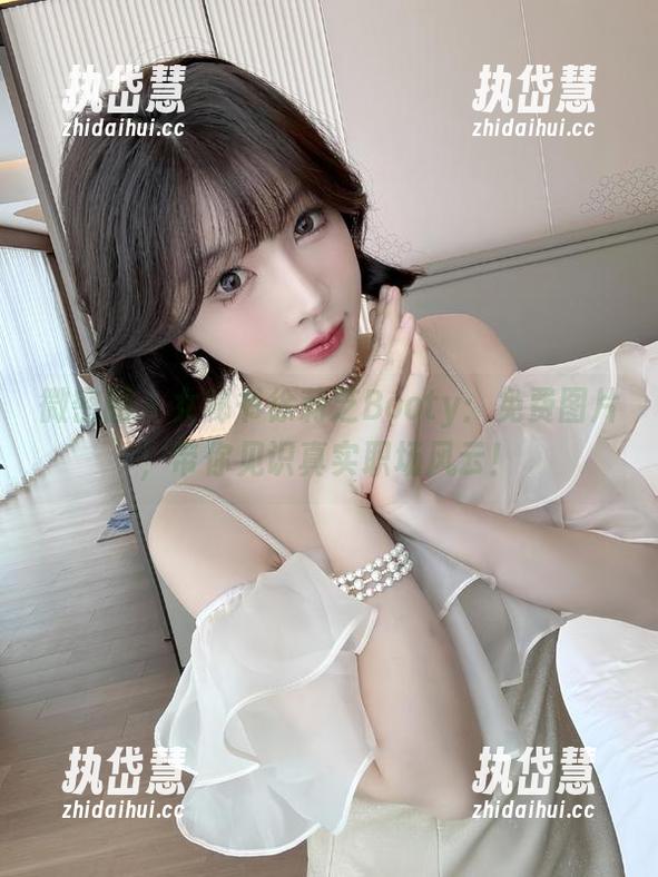徐莉芝Booty 微密圈 - 女秘书徐莉芝Booty:免费图片,带你见识真实职场风云!