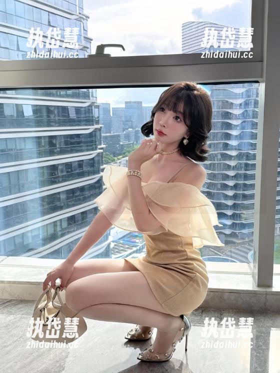 微密圈 - 最新图集中，徐莉芝Booty和她的闷骚男友竟然不止浪漫还有一丝狼狈！
