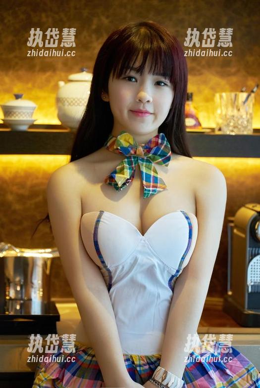 推女郎-Yu佳妮 推女郎 - Yu佳妮在线分享的校服照片,怎么看着都有种‘出门忘拿书包’的生懑
