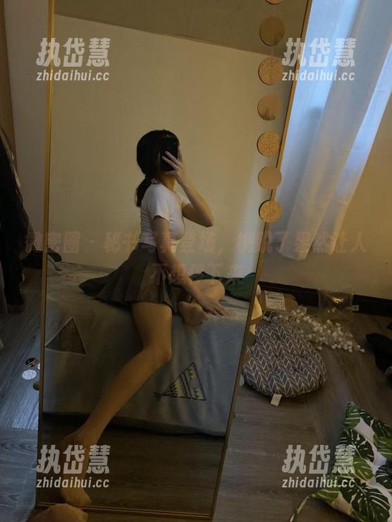 桃脱了 微密圈 - 秘书写真登场,桃脱了果然让人不想停下来