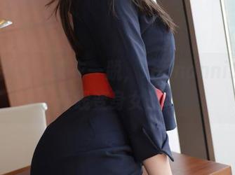 模范学院 – 皮衣一脱,Jennanni_Jen在线变身女王!