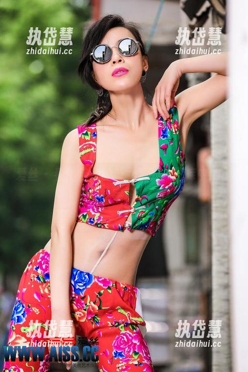爱丝-佳慧 爱丝 - 看!佳慧的修女系列,图库中的小宇宙