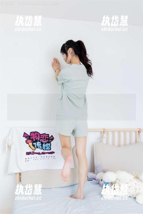物恋传媒-小竹 物恋传媒 - 小竹最新图集:漂流瓶里的怅惘与沉默