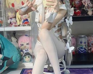 完美白衬衫合集，白栎Shirly居然把简单玩出了花样，绝了