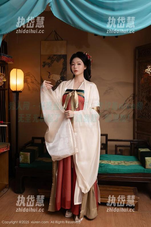 秀人网-奈汐酱nice 秀人网 - 在蕾丝的包围下,奈汐酱nice和无圣光玩起了“你追我赶”的游戏!