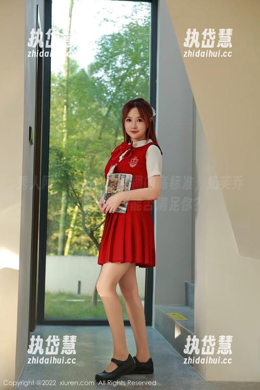 秀人网-奶芙乔乔 秀人网 - 拿出你对美图的高标准,奶芙乔乔的旅拍资源能否满足你?