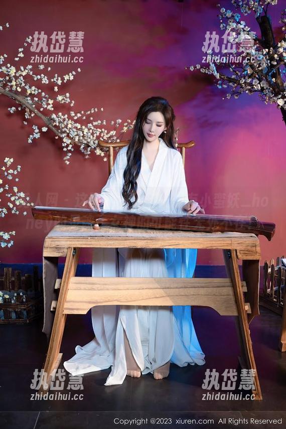 秀人网 - 这图片里无圣光却有小蛮妖_honey的灵魂，女神的可能性无处不在！