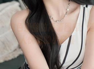 秀人网 – 桃色奶酪的高清图库：连衣裙让人恍惚的小窃喜