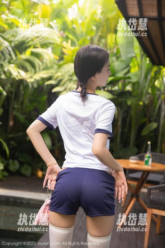 秀人网 - 打开葛征净高184cm的短裤高清图集，发现了很多新花样。