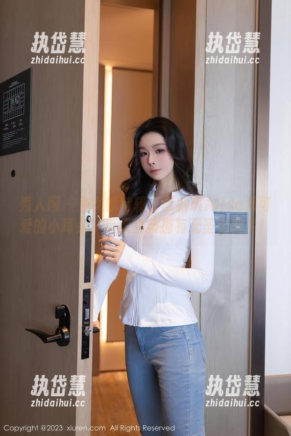 秀人网-谭睿琪Ailsa 秀人网 - 兔女郎特辑:谭睿琪Ailsa那可爱的小耳朵,真想立马拥有无圣光图片!