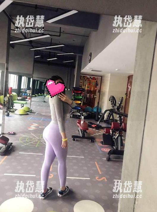 微密圈 - 紫色哒豚豚图集：这一季的‘新货’让我有点…想多了？