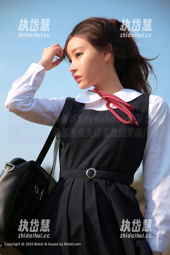 菠萝社 - 被柳侑绮Sevenbaby的可爱美图击中，高清画质支撑着我的灵魂！