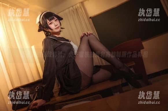 无圣光的别致体验：贞子蜜桃的爱宕高雄制服作品真相