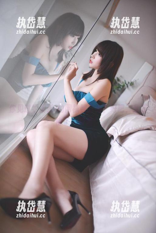 雯粥粥i 你见过雯粥粥i的网袜照片吗?好吧,我妥协了,真香!