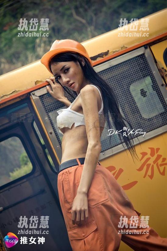 青豆客 - 看！叶佳颐的学妹写真，私房气息扑面而来