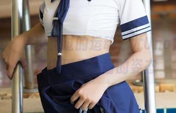 青豆客 – 你没见过的运动，尤Una娜作品图集中别开生面的姿态